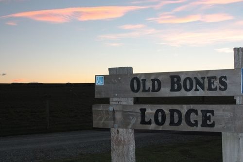 Old Bones Lodge Оамару Экстерьер фото